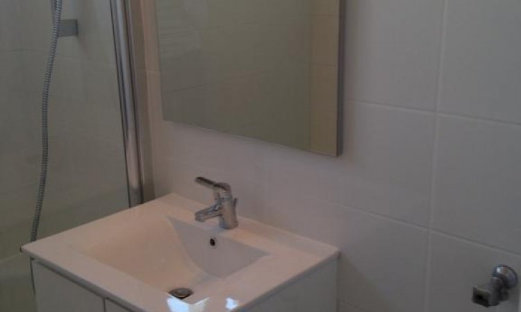Rénovation complète de salle de bain dans maison individuelle à Lentilly